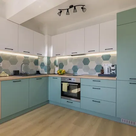 One Br Free Parking Center Apartment Varna