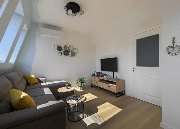 Apartament One Br Free Parking Center *