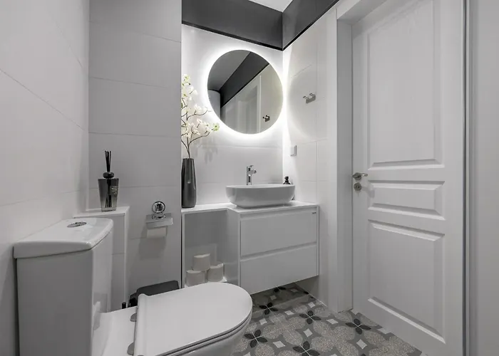 Apartament One Br Free Parking Center *