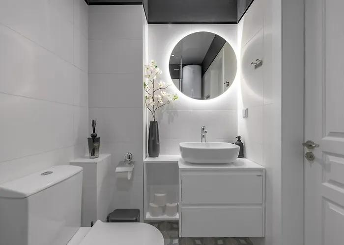 Apartament One Br Free Parking Center Warna