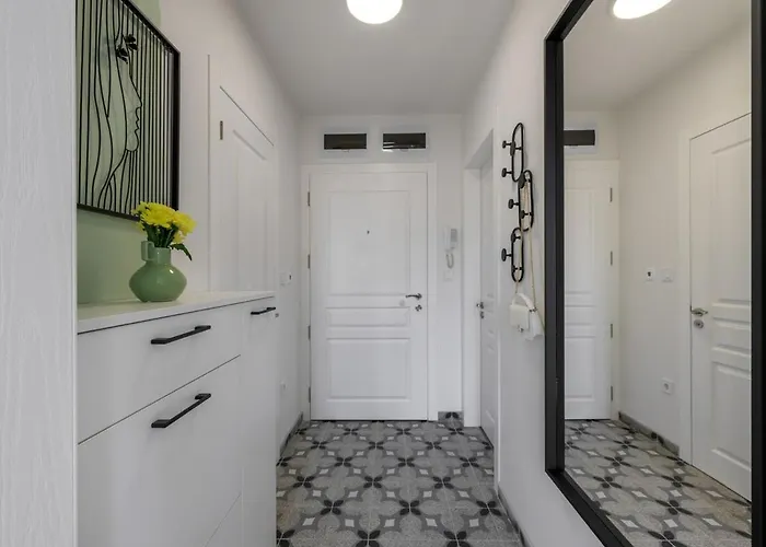 Apartament One Br Free Parking Center *