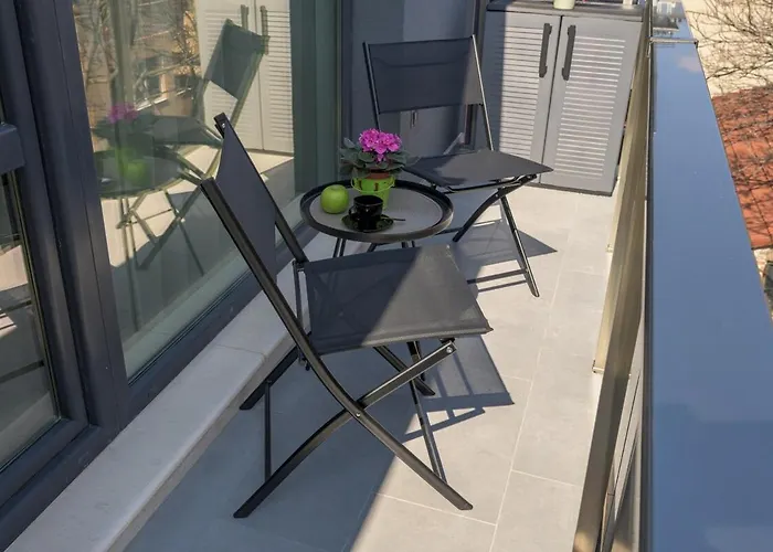 One Br Free Parking Center Apartament *