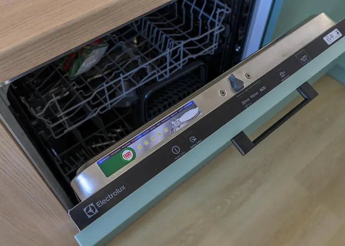 One Br Free Parking Center Apartament *